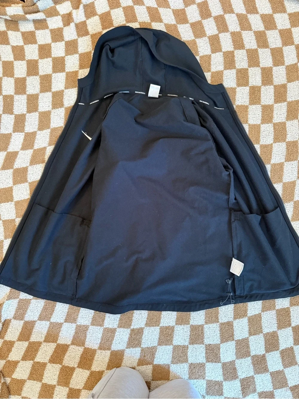 NWOT Nike Men's Black Hooded Full-Zip Dri-Fit Jacket